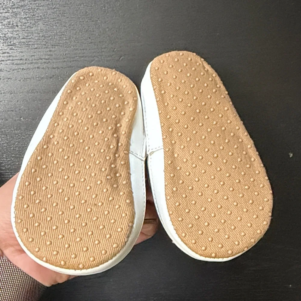 Old Navy Tan Moccasin-Style Toddler Slip-Ons
